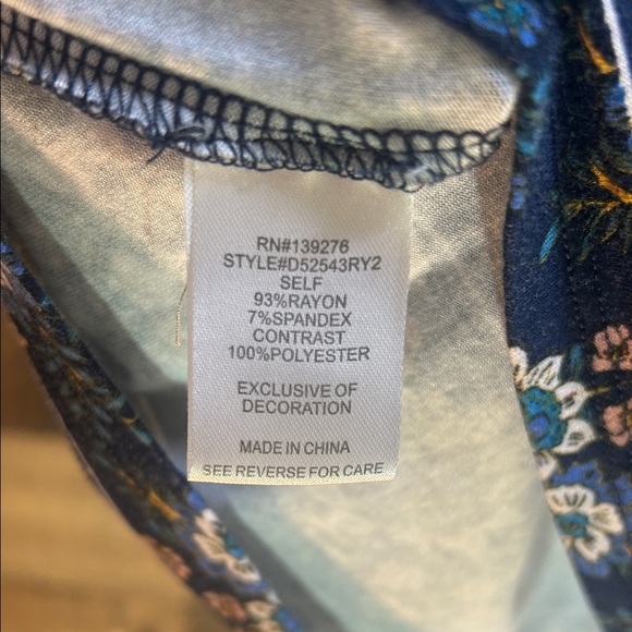 Daniel Rainn Blue Floral Midi Dress - Picture 3 of 4